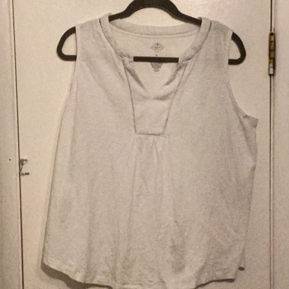 St. John's Bay White Sleeveless Tank Top Relaxed Fit
